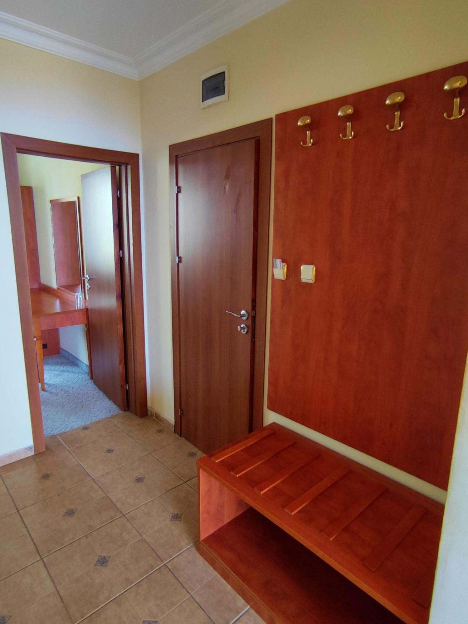 Hotel Consul Sveti Vlas Luaran gambar
