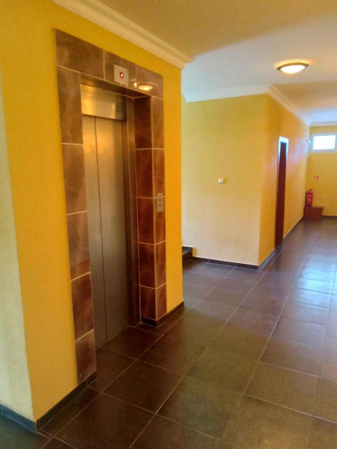 Hotel Consul Sveti Vlas Luaran gambar